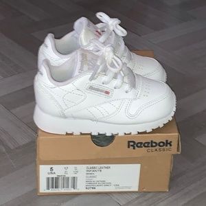 All White Reeboks 5C